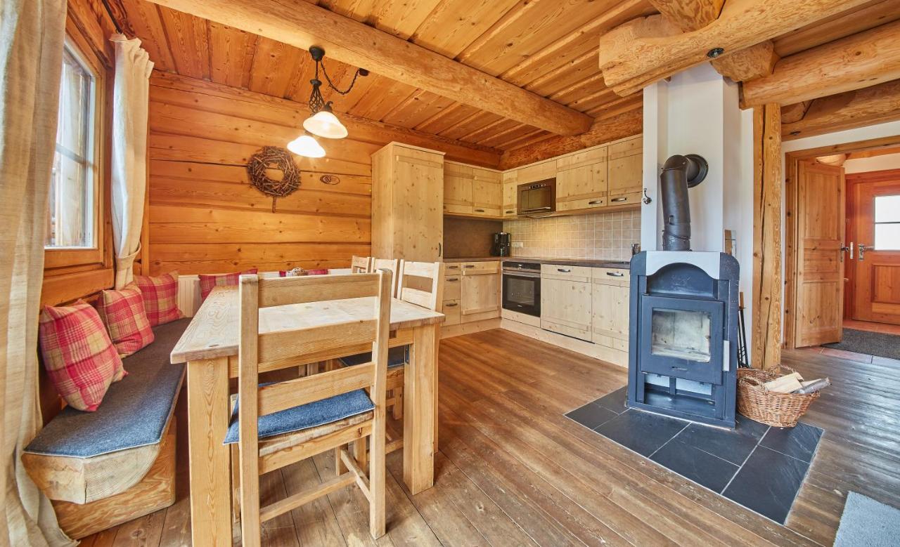 Drei Hittn Saalbach Apartment Bagian luar foto