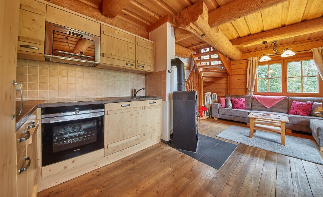 Drei Hittn Saalbach Apartment Bagian luar foto